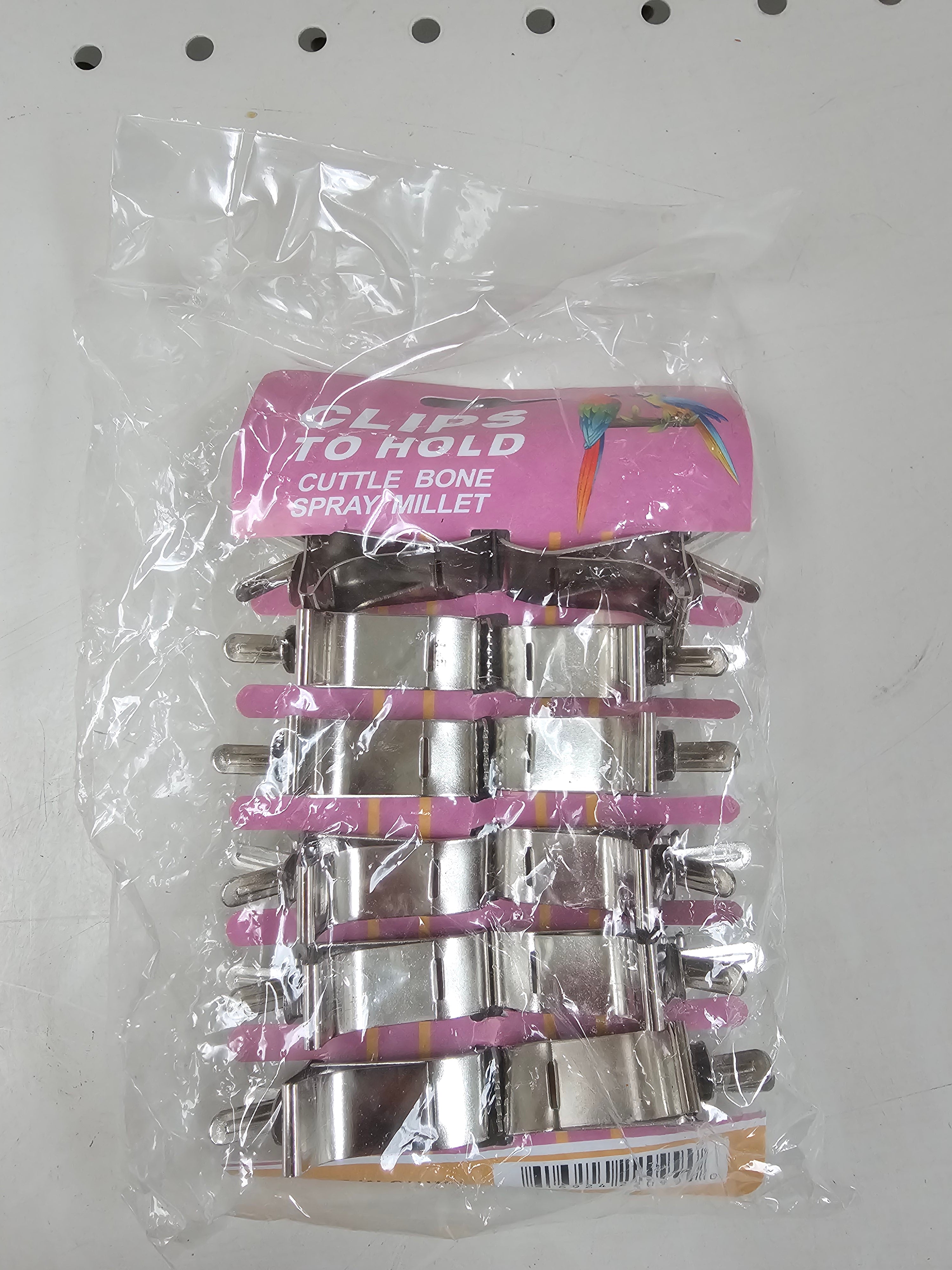 Clips to hold treats